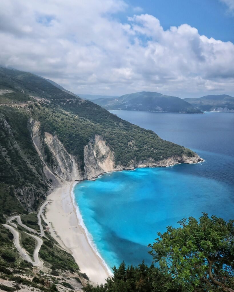 Kefalonia yacht charter