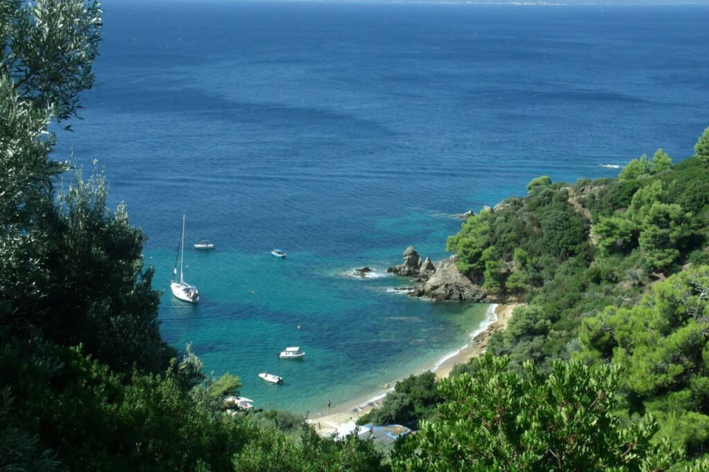 Sporades Islands yacht charter